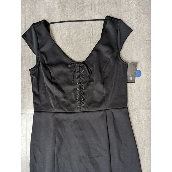 BOLD Elements woman's  Midi dress black Cut To Curve Size large NWT - Picture 2 of 7